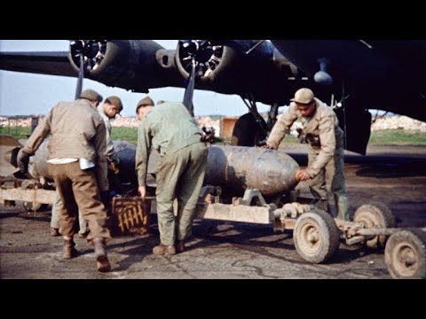 Film backdrop image for This Aircraft Pioneered Daylight Bombing Missions (2019)