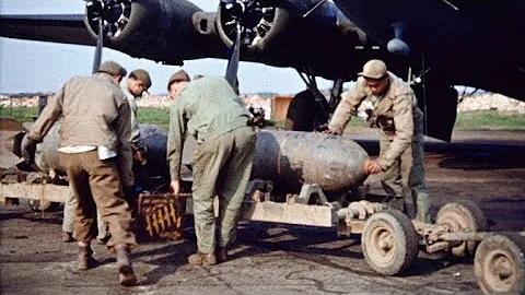 This Aircraft Pioneered Daylight Bombing Missions