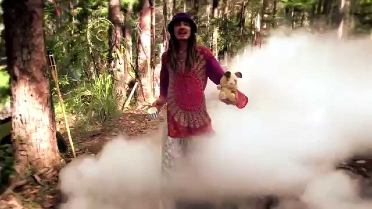 The Floating Bridges - Dreamcatcher (OFFICIAL VIDEO)