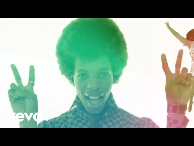 Sly & The Family Stone - Everyday People (Official Video)