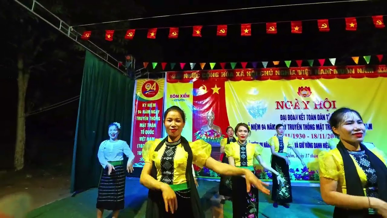 Đêm Giao Lưu Văn Nghệ Hát cồng chiêng