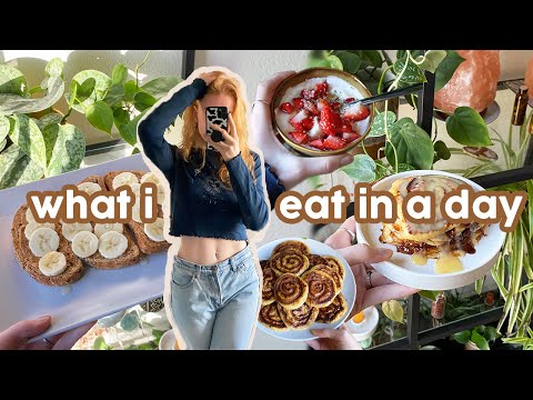 what i eat in a day !! *realistic* + cinnamon roll pancakes recipe (: