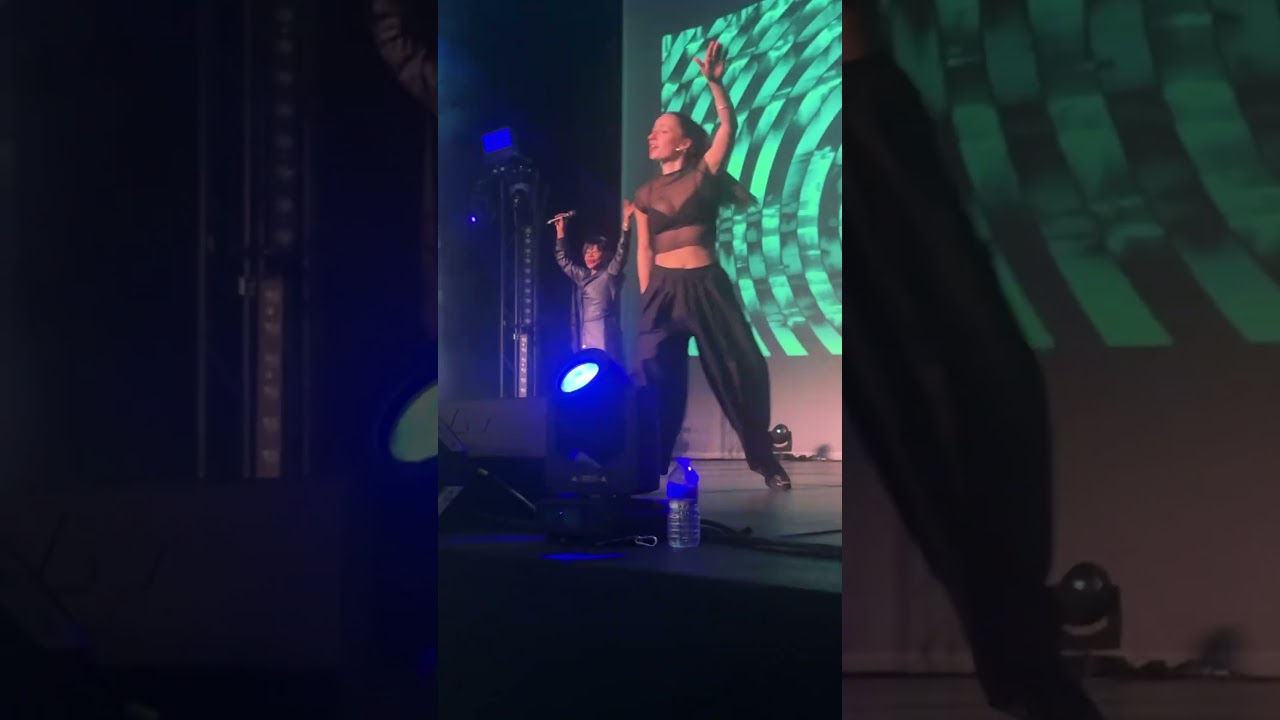 Originals live - St George’s Hall Bradford - Tania crying in the rain part 1