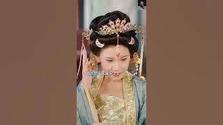 Youthful and beautiful girl's energetic performanc#G49469