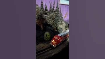 #Atlas# N Scale# Dash 8-40CW#Santa Fe# WarBonnet# 816#