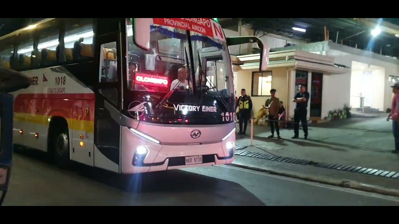 Bus spotting in south edsa #victoryliner #superlines #cubao