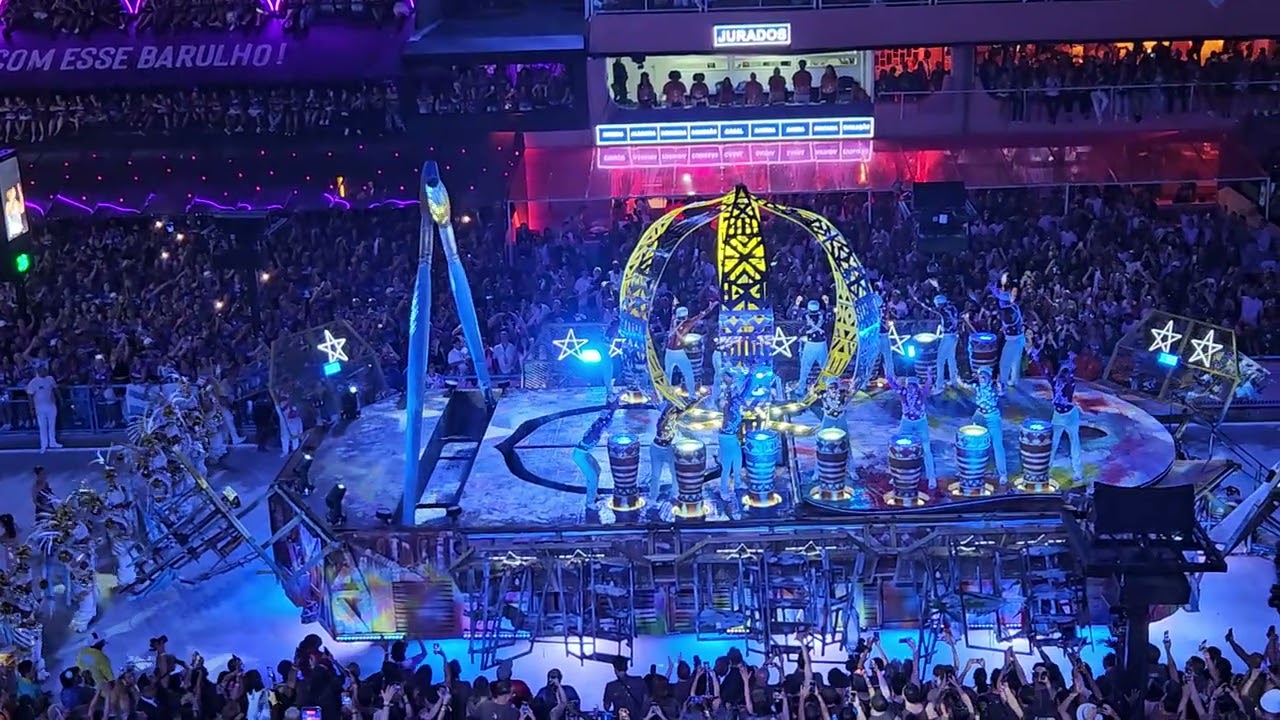 Comissão de Frente da Vila Isabel 2026 - Apresentação Cabine Espelhada (módulos 2 e 3 de jurados)