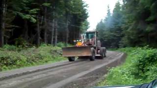 CAT 14G GRADER ON PORT MAIN