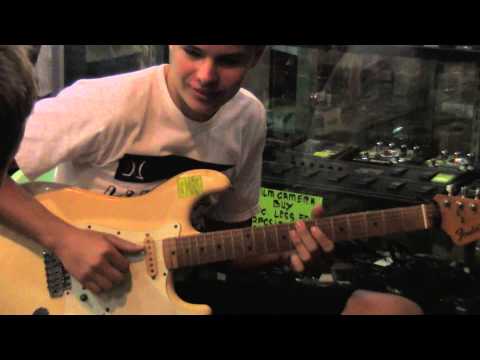 Pcparkjapan w/ HARRY TINNEY playing Blues