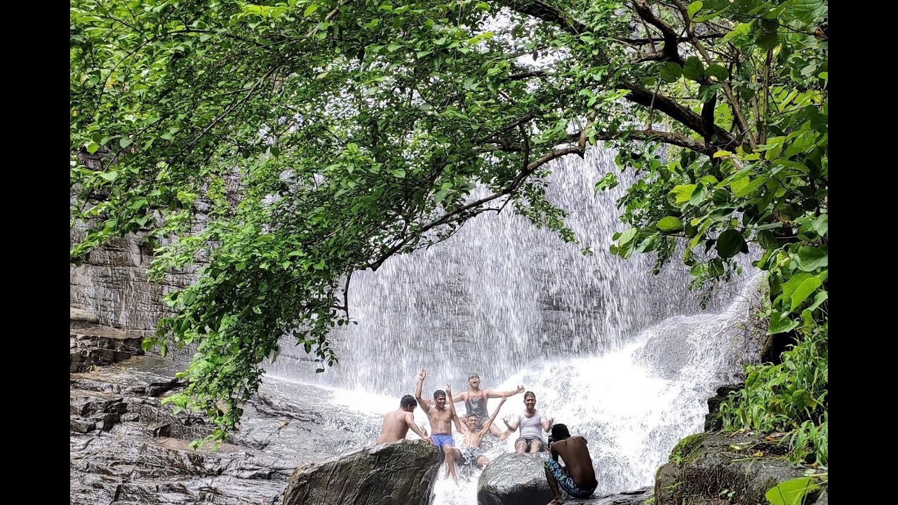 പട്ടത്തിപ്പാറ pattathipara waterfalls,thrissur.,redminote7pro tourist