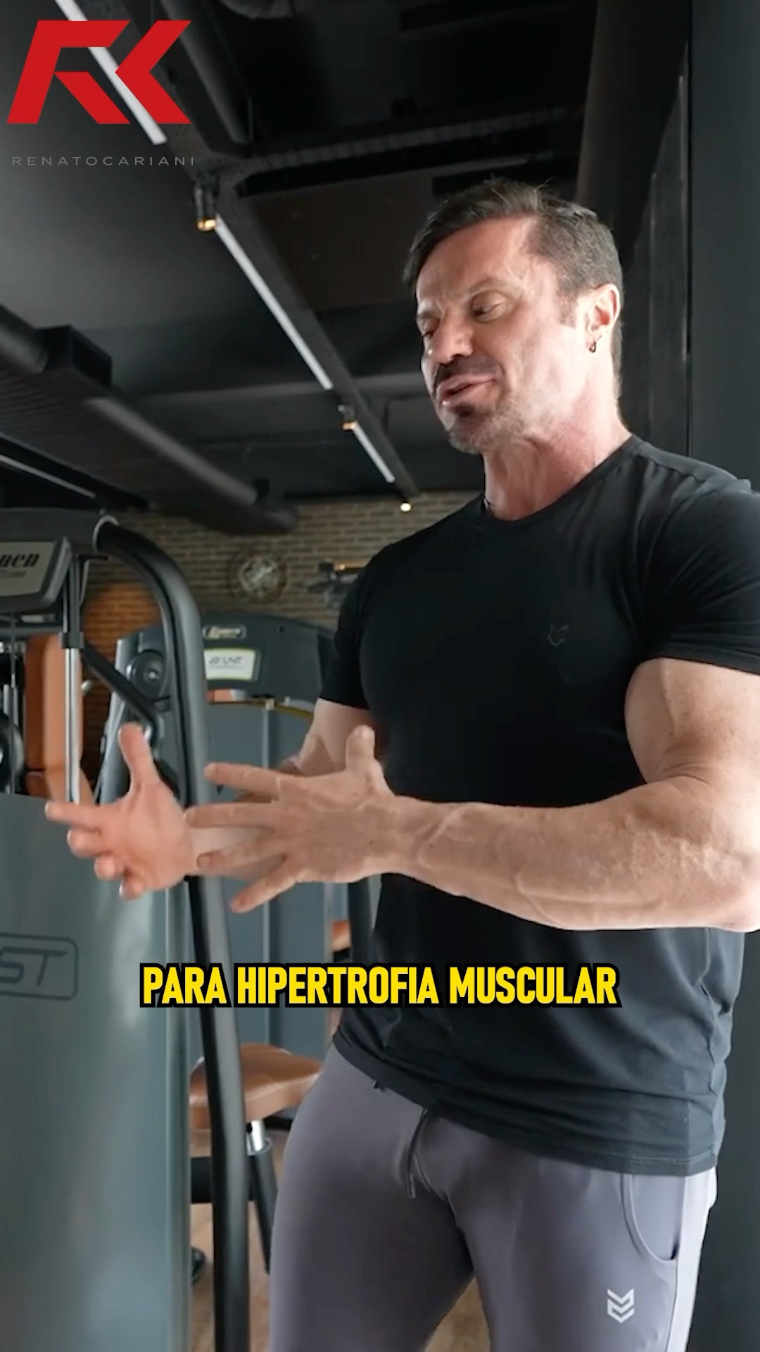 CARIANI EXPLICA SOBRE PROGRESSÃO DE CARGA PARA RODRIGO FARO! #renatocariani #rodrigofaro #treino