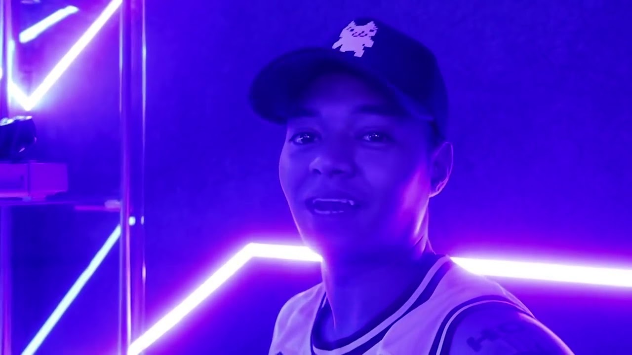 ROOMTOUR LIHAT KOLEKSI GAME REZA ARAP OKTOVIAN !!!