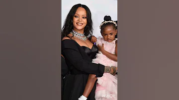 Rihanna With Her Daughter 