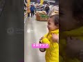 スーパーでなんでも触りたい2歳児😱やめて〜🥹🥹 #ai