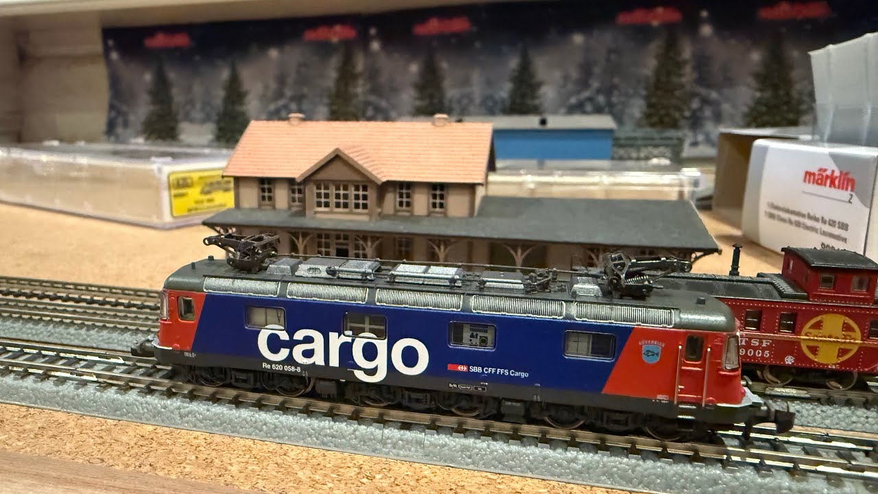 Marklin 88241 SBB Re 620 Electric Locomotive Test Run at z.scale.hobo ...