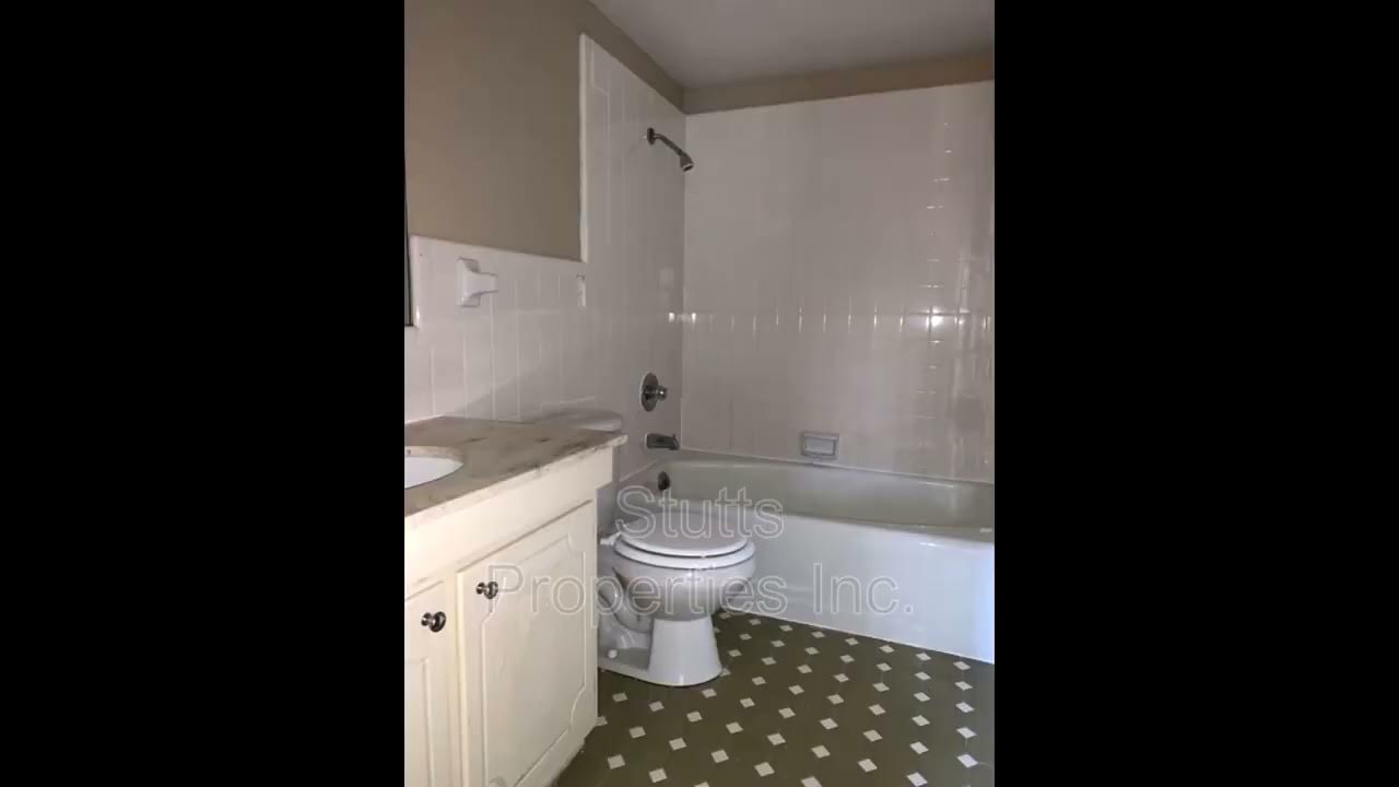 Florence Homes for Rent 1975 Darby Drive Unit B8, Florence, AL 35630