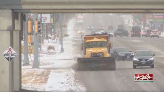 Crews working to keep Sioux Falls' streets clear