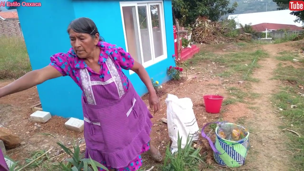 Hoy fui a regar las flores y limpiar en el sepulcro