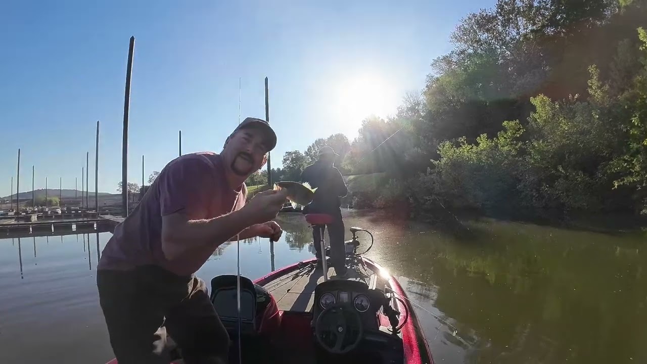 Bass fishing Paint Creek Lake in September