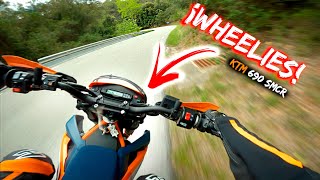 ¡LA RUEDA DELANTERA NO TOCA el SUELO!  KTM 690 SMCR REVIEW ESPAÑOL DRPOV