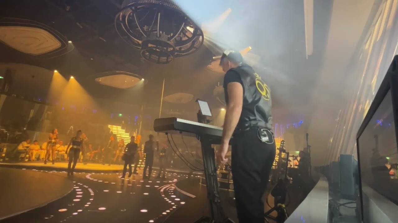 Temo on MSC World America - Part 2 - Queen Symphonic