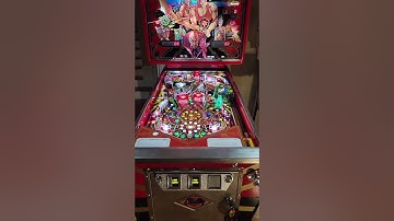 Flash Gordon pinball machine