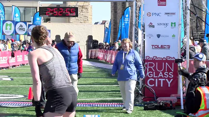 Glass City Marathon winner Amy Manning takes the t...
