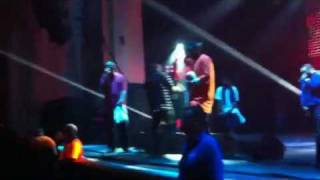 Wu Tang Live in London 2010 HD 'Wu tang clan ain't nothing to f*** with / da mystery of chessboxin'