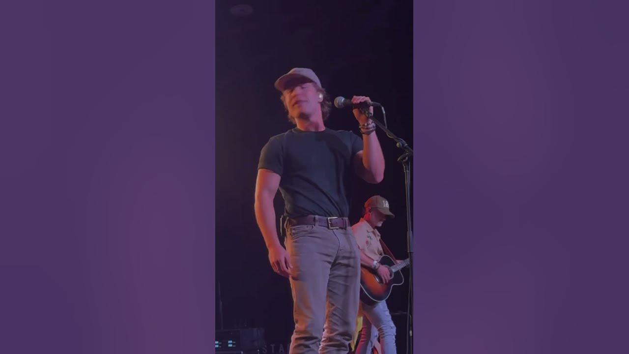 I’m just lucky that you love me back… Song: Love Me Back #maxmcnown #country