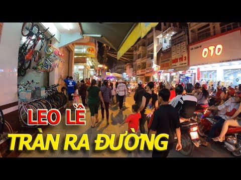 Hàng ngàn BÀ CON SÓC TRĂNG tràn ra đường CHẠY LEO LỀ - Náo loạn con đường HAI BÀ TRƯNG