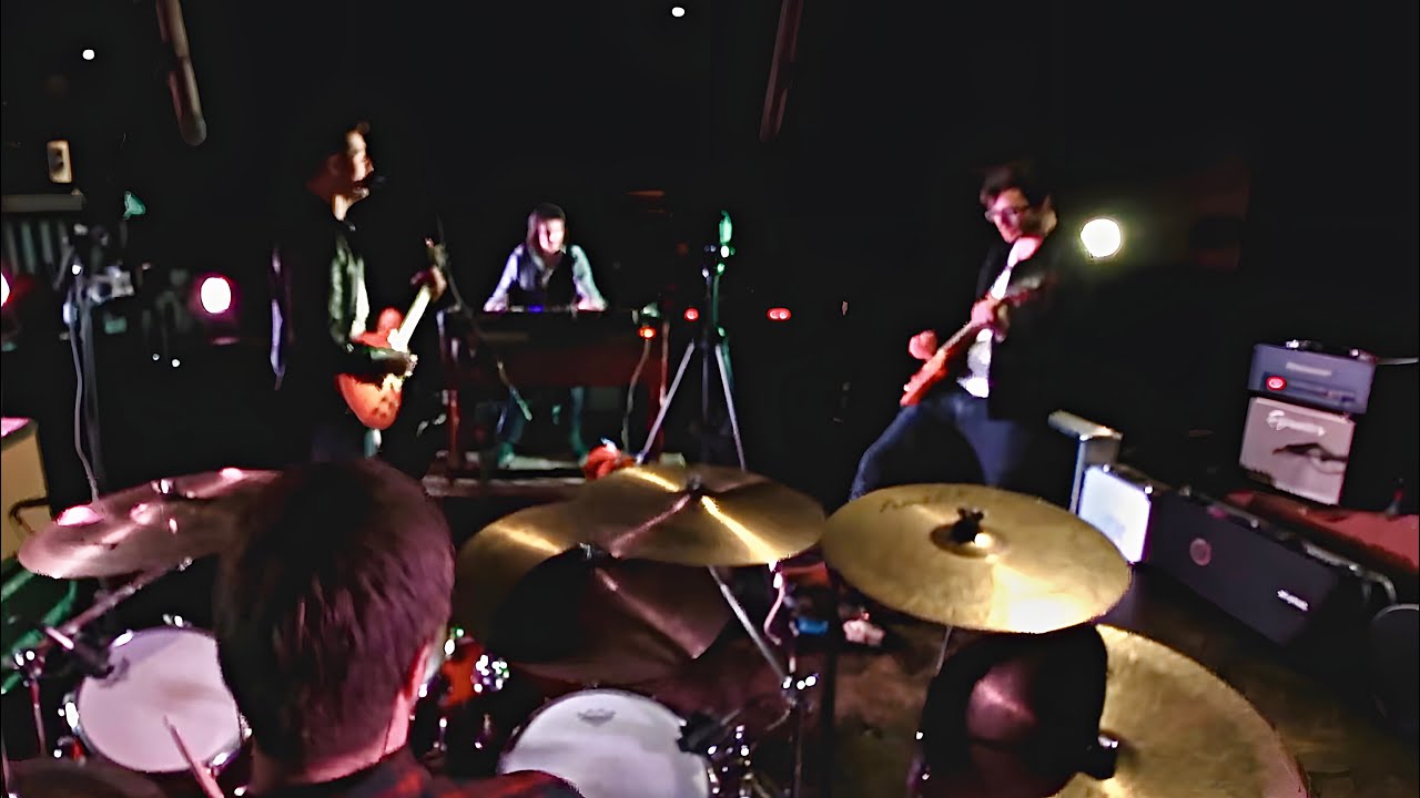Watch The Mentulls - Silver Bird (Live Session) on YouTube Watch The Mentulls - Silver Bird (Live Session) on YouTube