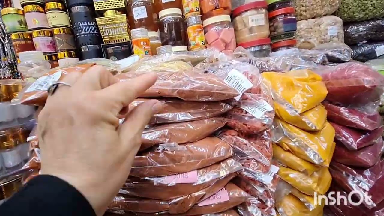 الفيديو الثالث من شارع جرول الا شارع ابراهيم الخليل في بخور ساعات🪔  رائعه والاثمنه مناسبه🕰️🕋🕋🕋