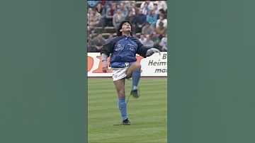 LEGENDARY D10S Warm Up Diego Maradona 19 April 1989 Inspirational Warm Up Bayern Monaco 