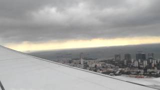 Turkish airlines Boeing 737-9 landing at Istanbul. Amazing cloud surfing and sky view. screenshot 1