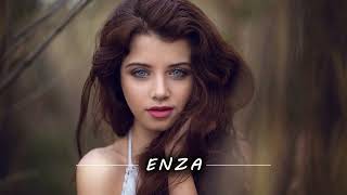 Imazee & Enza - Wait for me (Original mix) Resimi