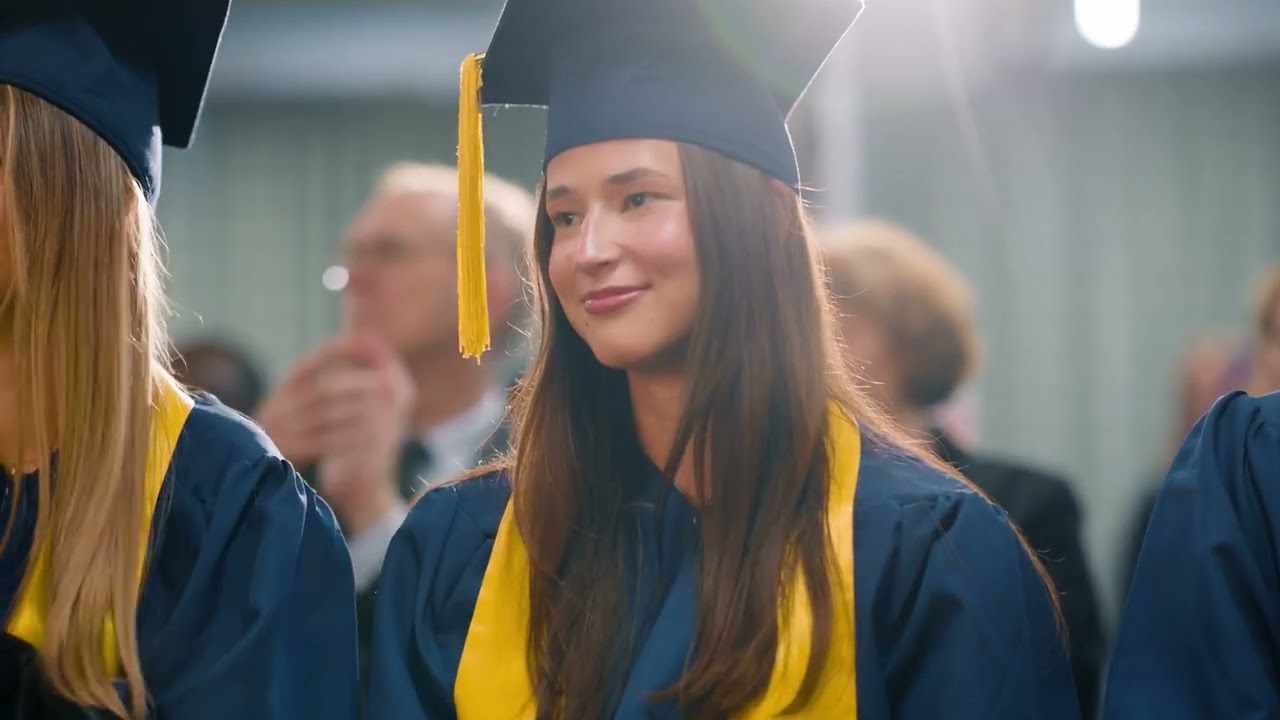 Abschlussfeier | Graduation Ceremony | 