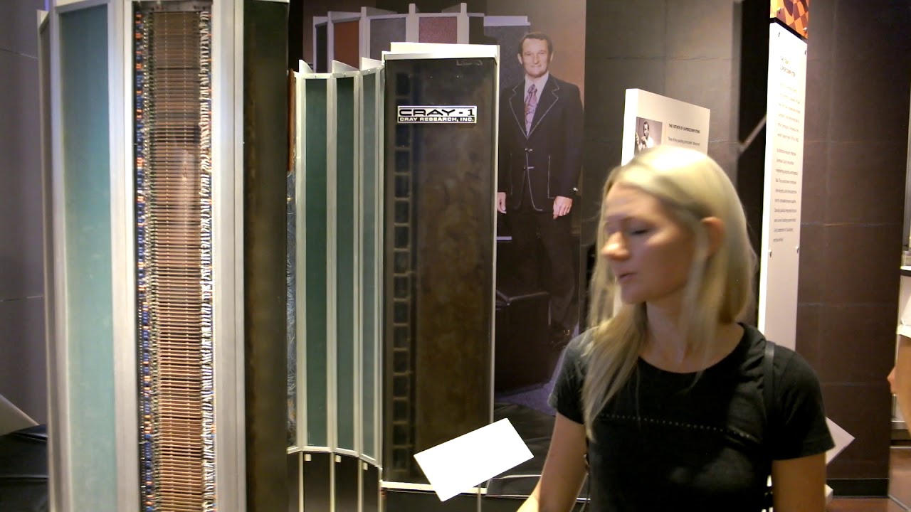 Cray-1 1976 года: откуда пошли векторые регистры в смартфонах 2017-го