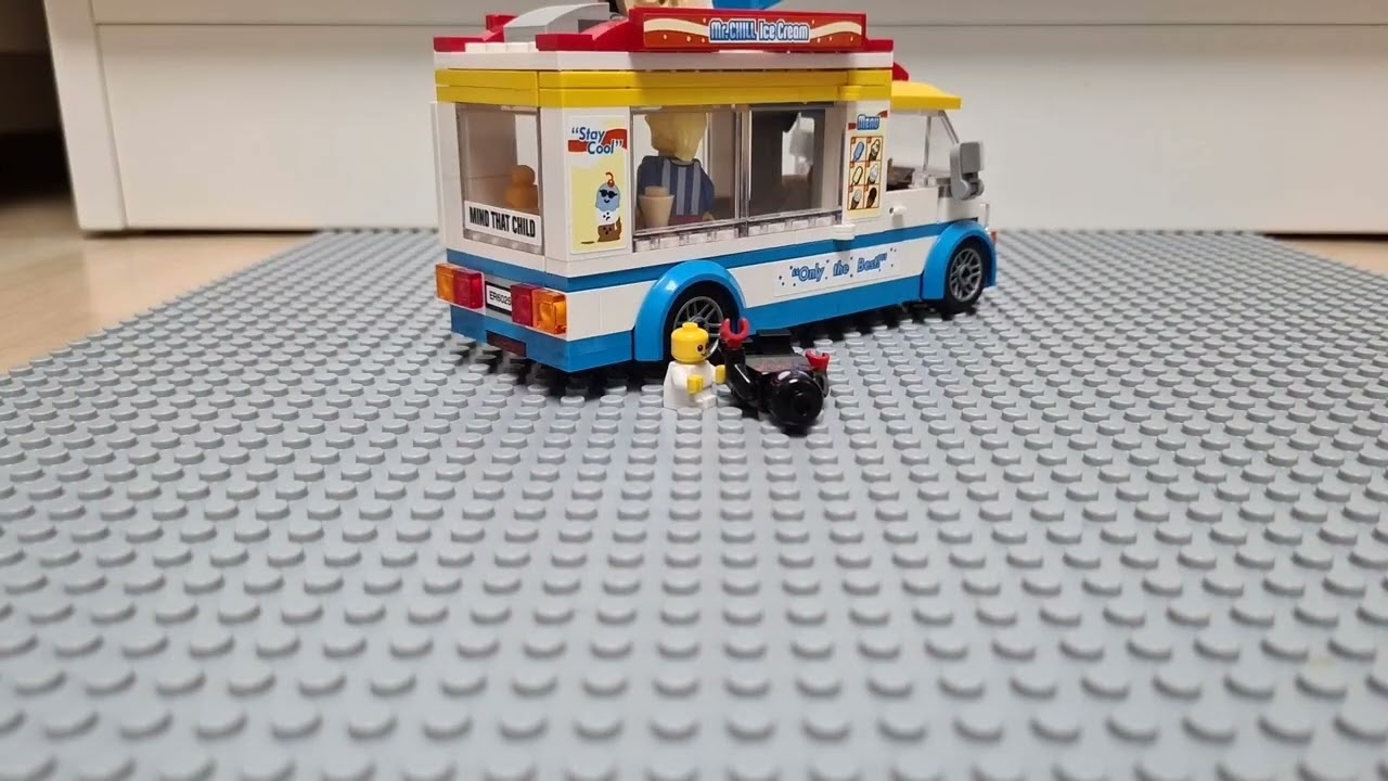 Miles Morales Saves A Baby (Lego Spider-man stop motion)