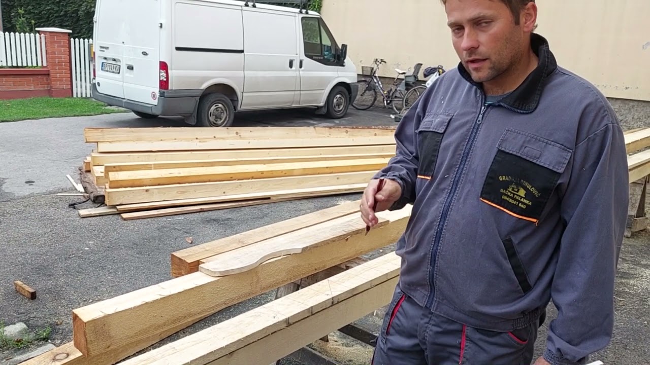 Izrada nove krovne konstrukcije. Krojenje gradje