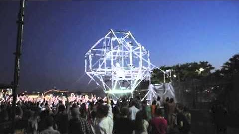 Custom Scaffold DJ Enclosure @ NYC | Samsung