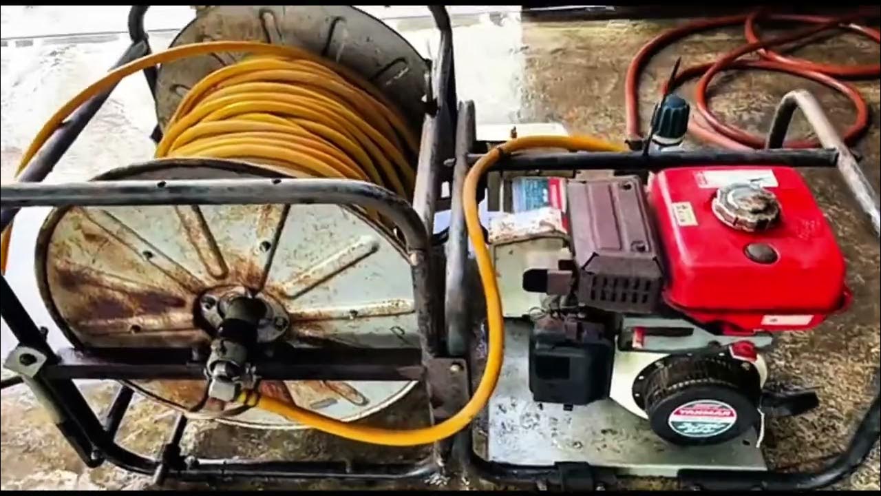 Porno video: Men qoshnimni uxlatib qoydim va uni sikdim Gimnastikachilar anal dildo