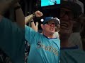 La ciudad completa está lista para la gloria Go Mariners ⚾️🔱 #mlb #baseball #beisbol