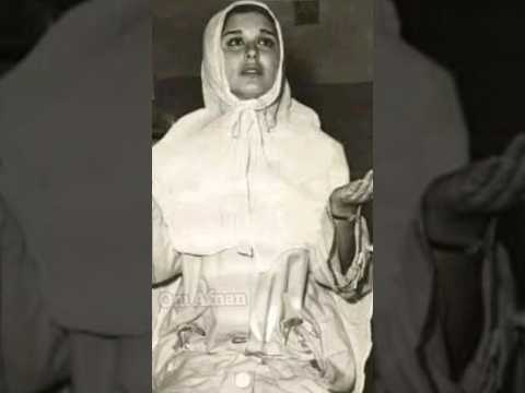 قبر الفنانه الراحله سندريلا الشاشه المصرية سعاد حسني