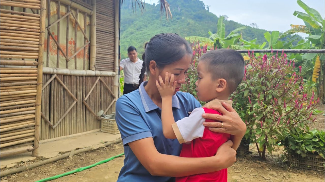 Неожиданное предложение брошенного мальчика тронуло Ту Нгок, и выбор...