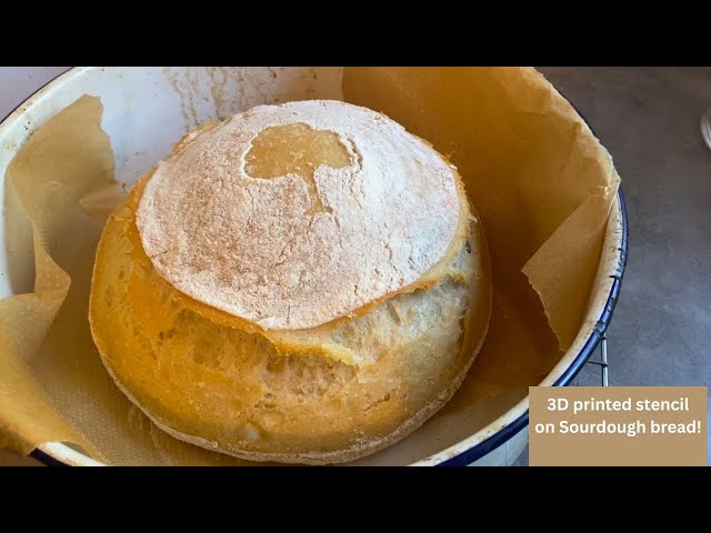 イギリス直輸入品　木製　Fresh Baked Bread 立体アート sddefault.jpg