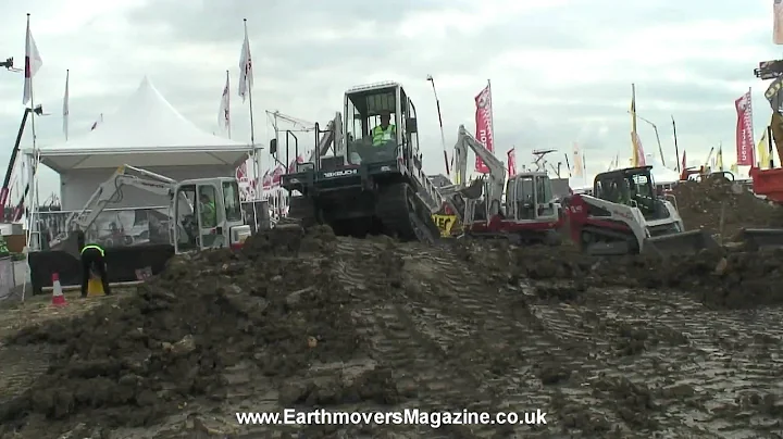 Takeuchi tracked dumper