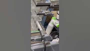 Collaborative Robot Efficiently Organizing and Storing Cups #collaborativerobots #robot  #machine