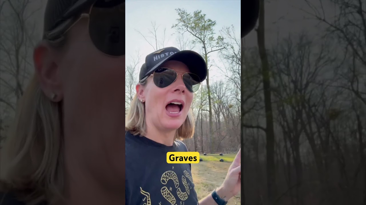 Shiloh - Stars and Bars over Confederate mass grave