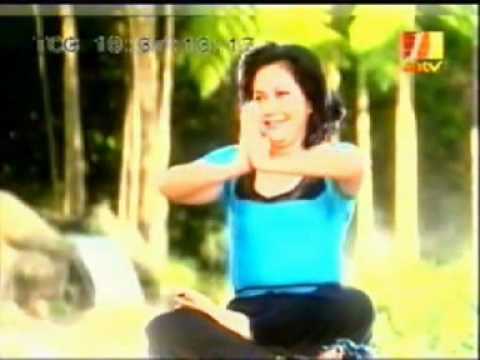 AWETAYU-BUSTECREAM2_ Nyonya Meneer
