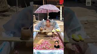 Santai Kaya Di Pantai   Amanda Deravan shorts funny